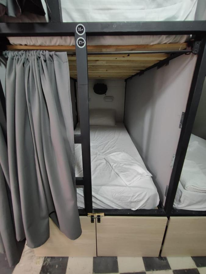 Baku Laureles Hostel 麦德林 外观 照片